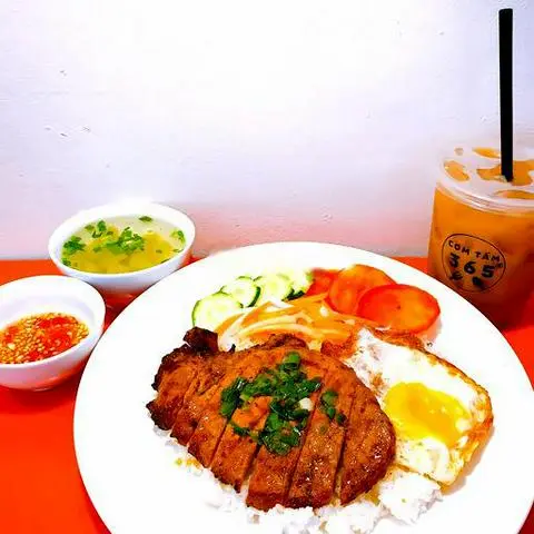 Hình ảnh 1 sườn trứng - 1 cafe đá /sữa đá - 1 canh