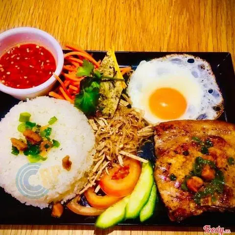 Hình ảnh Combo 2 cơm tấm sườn trứng ốp la - 2 cơm tấm sườn bì thịt khìa sợi