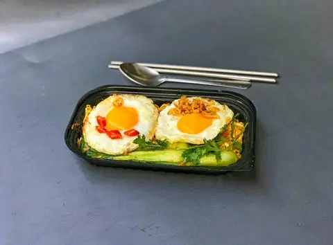 Hình ảnh Mì trộn hai trứng