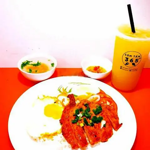 Hình ảnh Sườn trứng - nước mía - canh