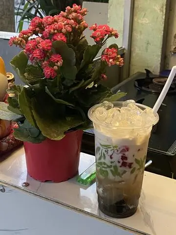 Hình ảnh Sương sa bánh lọt nước cốt dừa