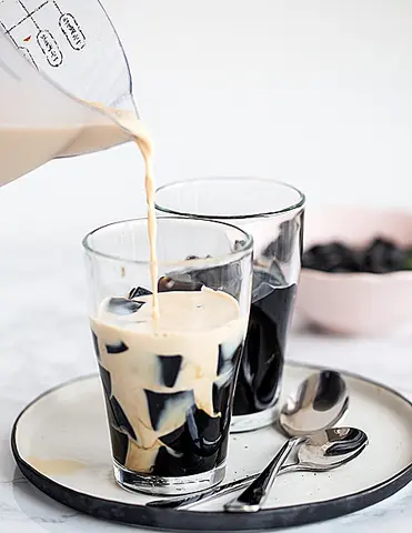Hình ảnh trà sữa sương sáo M