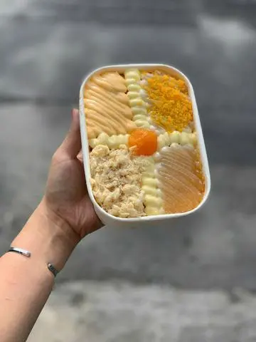 Hình ảnh Bông Lan Trứng Muối Size To