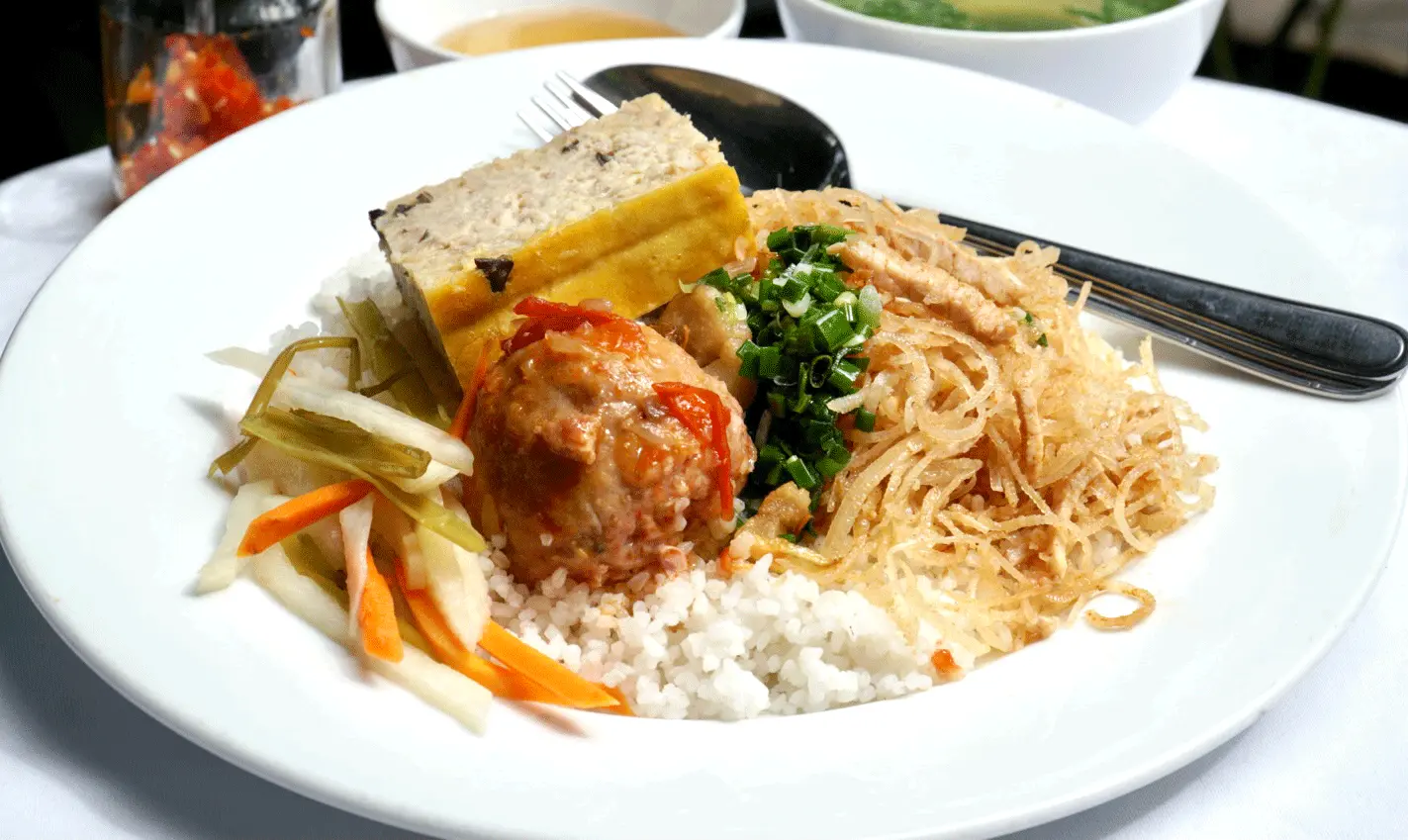 Hình ảnh Cơm tấm bỳ chả opla