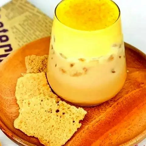 Hình ảnh Trà sữa truyền thống kem trứng