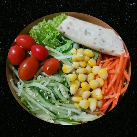Hình ảnh Salad xốt mè rang