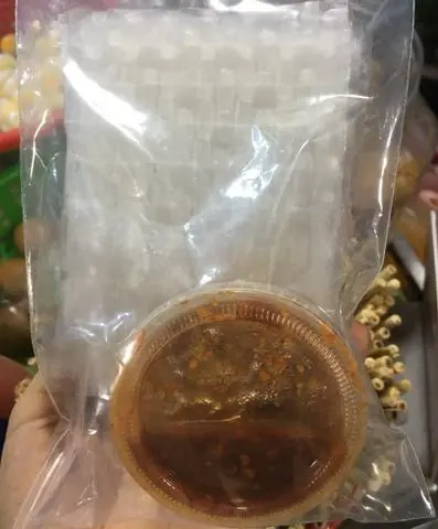 Hình ảnh Bánh tráng chấm sốt me siêu ngon