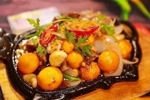 Hình ảnh trứng gà non rang me