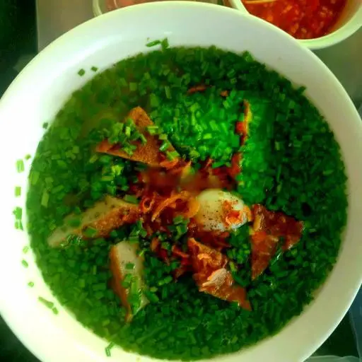 Hình ảnh Bánh canh chả cá Phú Yên không hẹ