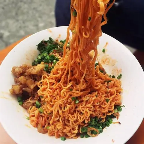 Hình ảnh Mì Trộn Tóp Mỡ