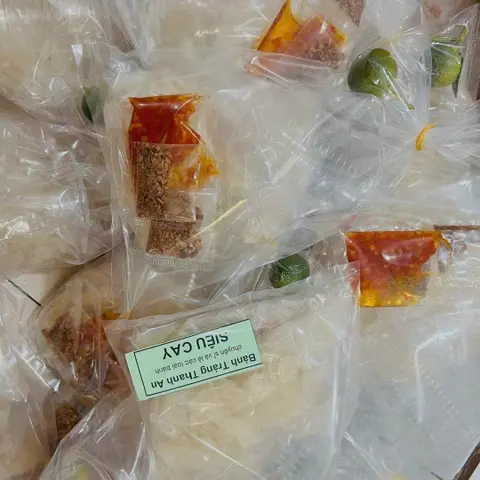 Hình ảnh bánh tráng  siêu cay 