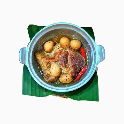 Hình ảnh Cơm Thịt Bắp Giò Kho Trứng Cút