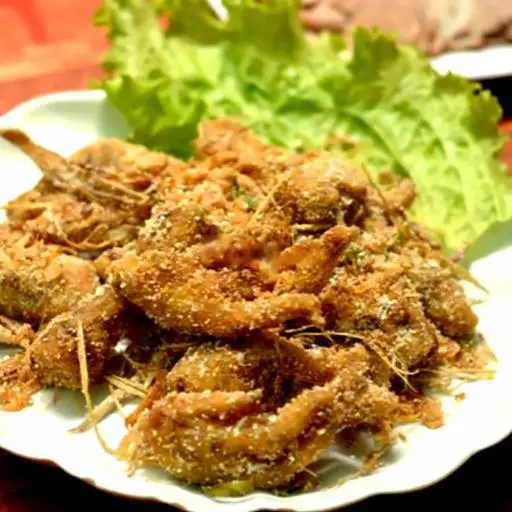 Hình ảnh Chân gà rang muối hkong