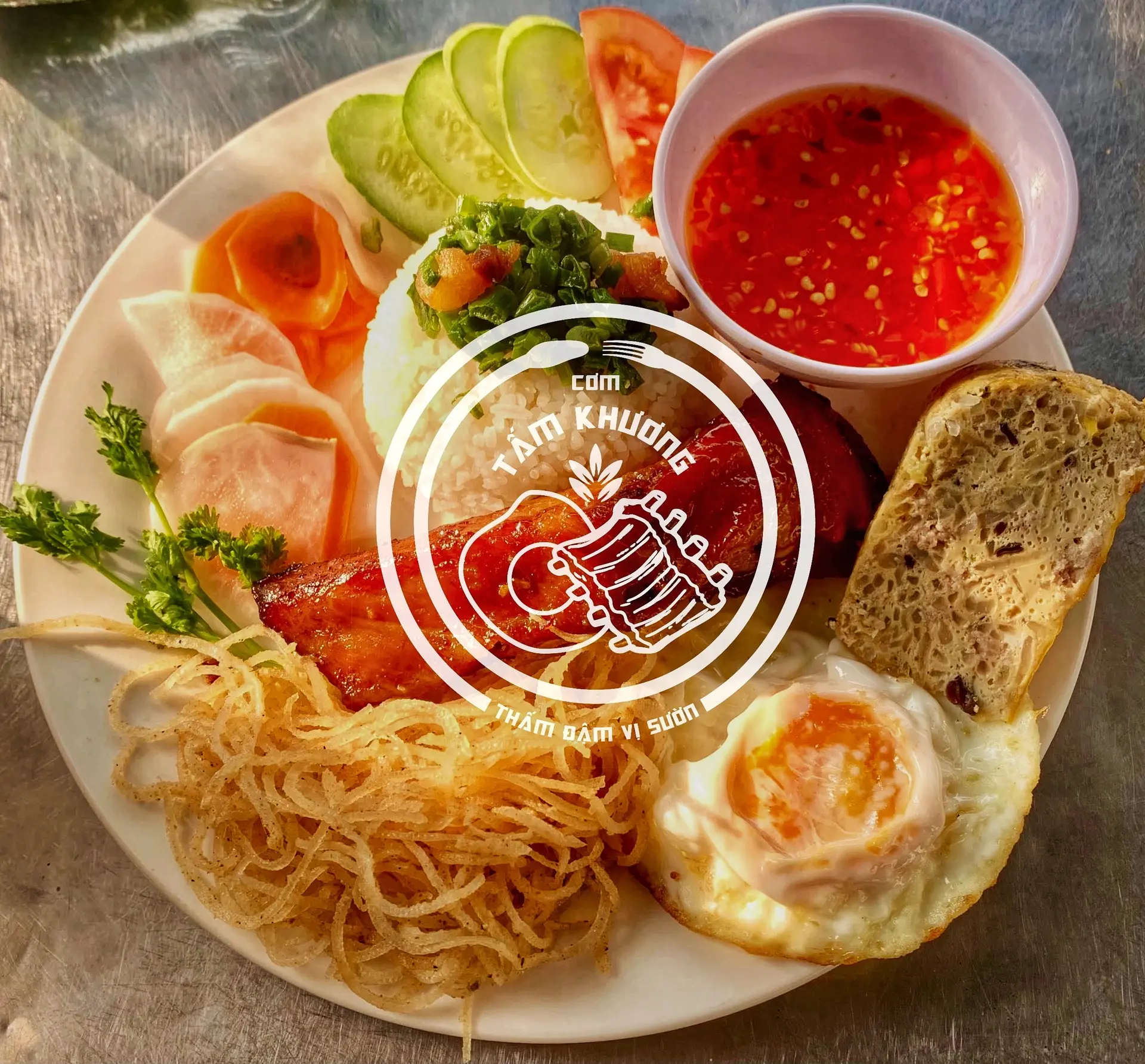 Hình ảnh Cơm tấm sườn cọng + bì + chả + ốp la 