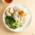 Hình ảnh Bánh ướt miền Nam + Chả lụa