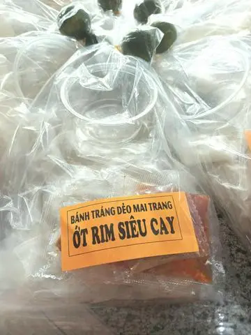 Hình ảnh Bánh Tráng Dẻo Ớt Rim Siêu Cay