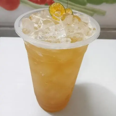Hình ảnh Hồng trà tắc (700ml)