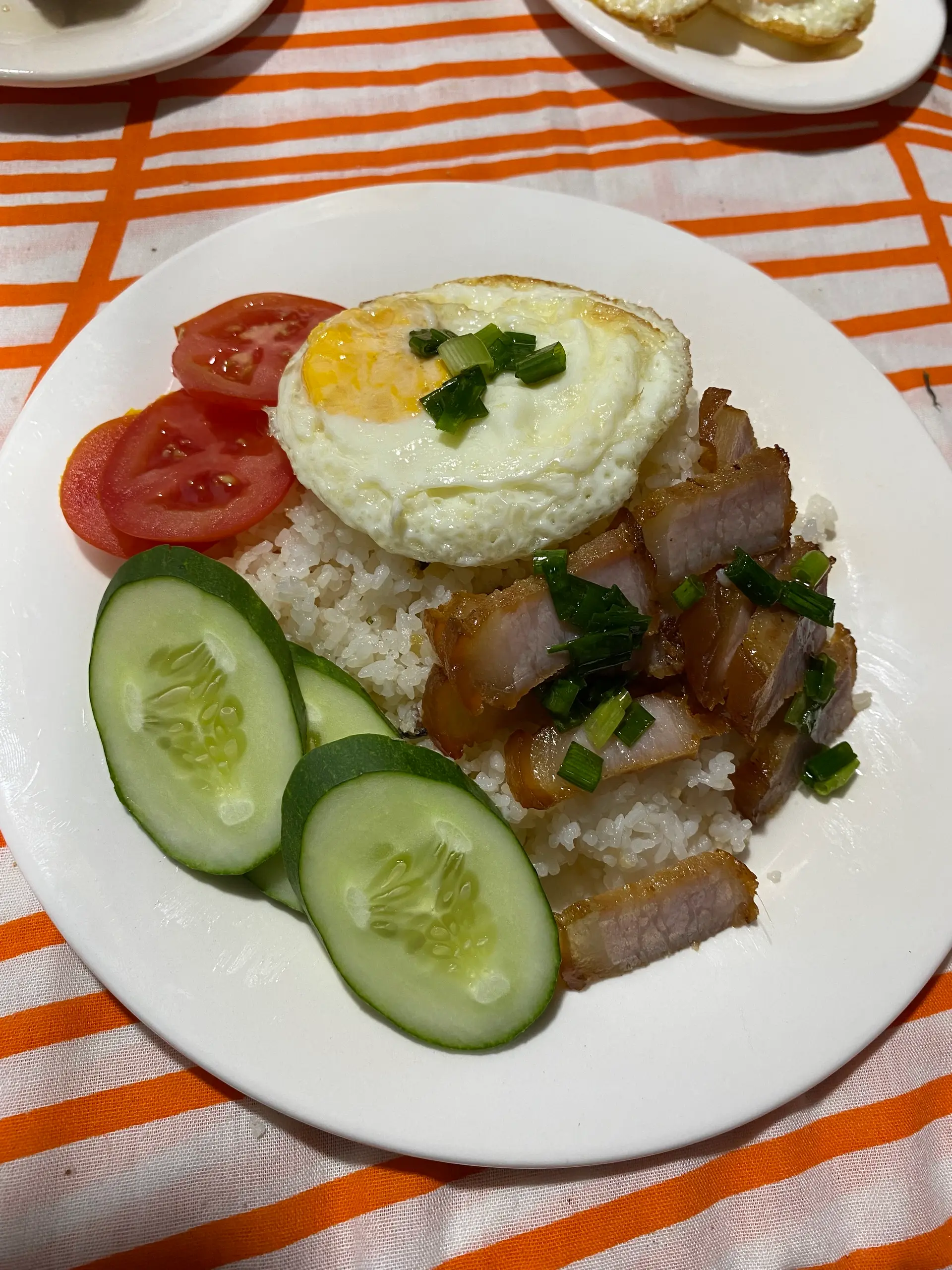 Hình ảnh Cơm sườn trứng