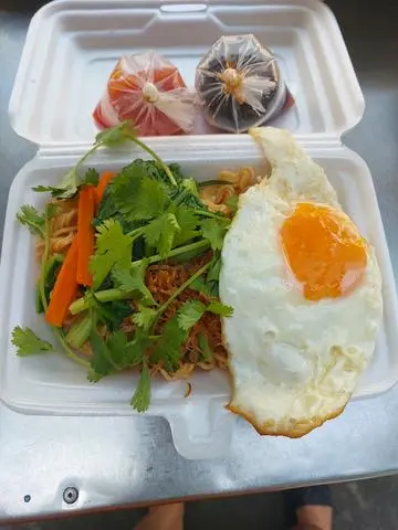 Hình ảnh mì ý  xào trứng 