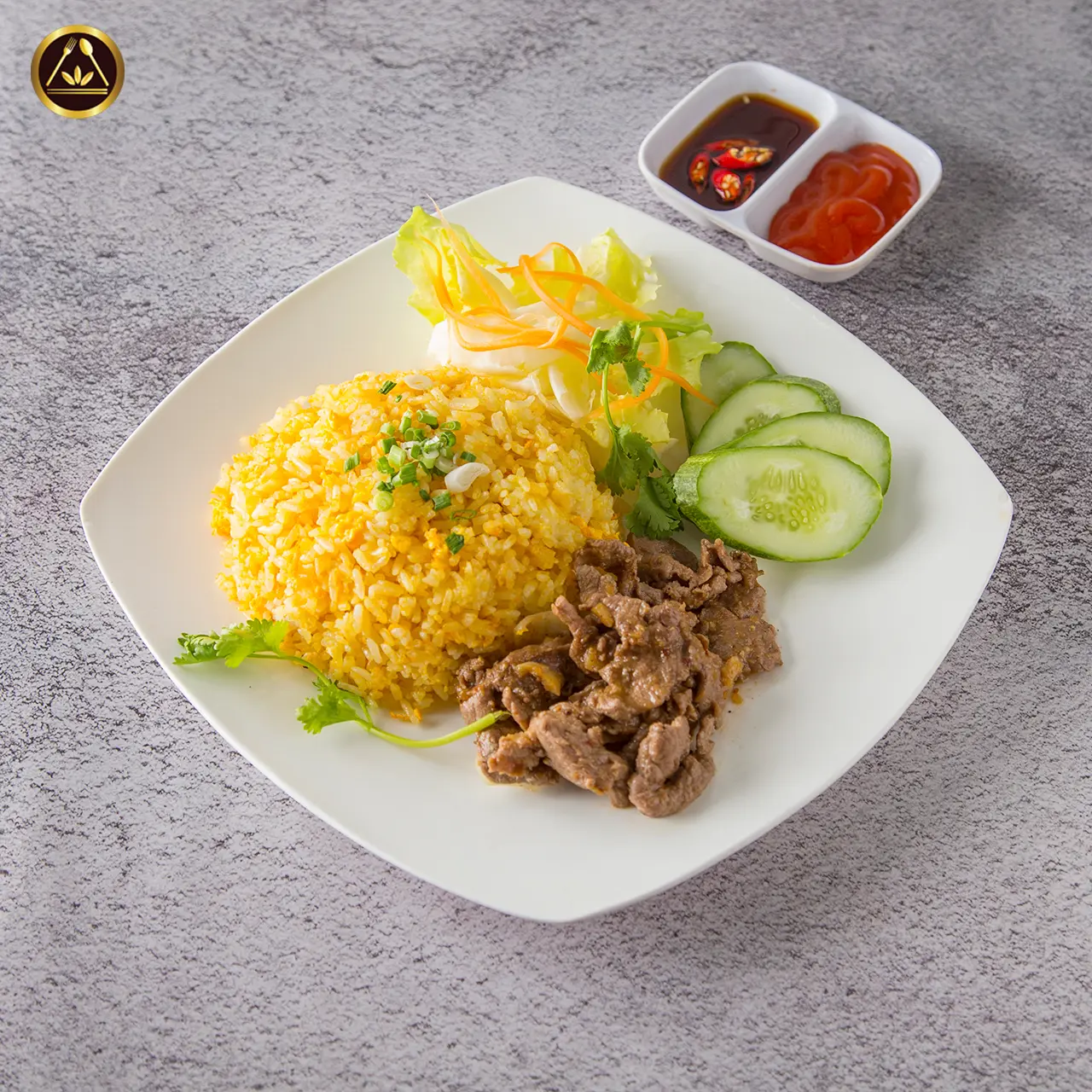 Hình ảnh Cơm chiên bò