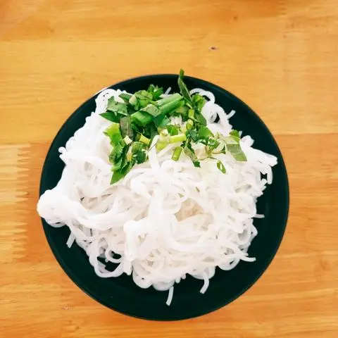 Hình ảnh Bún thêm