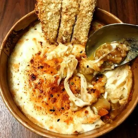 Hình ảnh Cơm cà ri Nhật gà chiên xù phủ phô mai trứng lòng đào - Chicken cutlet cheese japanese curry