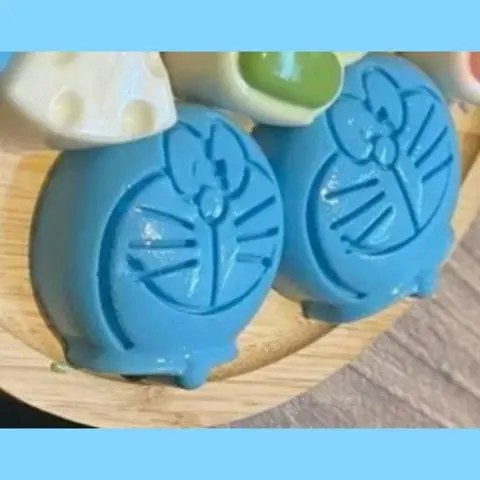 Hình ảnh Khúc Bạch Đoraemon Có Nhân (Màu Tùy Ngày)