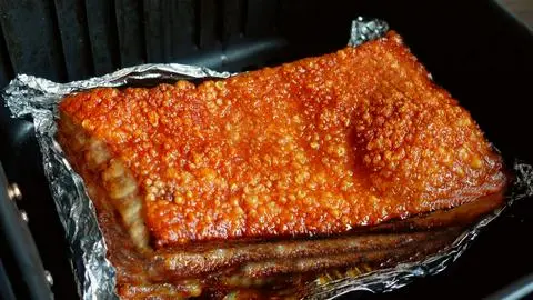 Hình ảnh Ba Rọi Heo Quay Da Giòn (0.5kg)