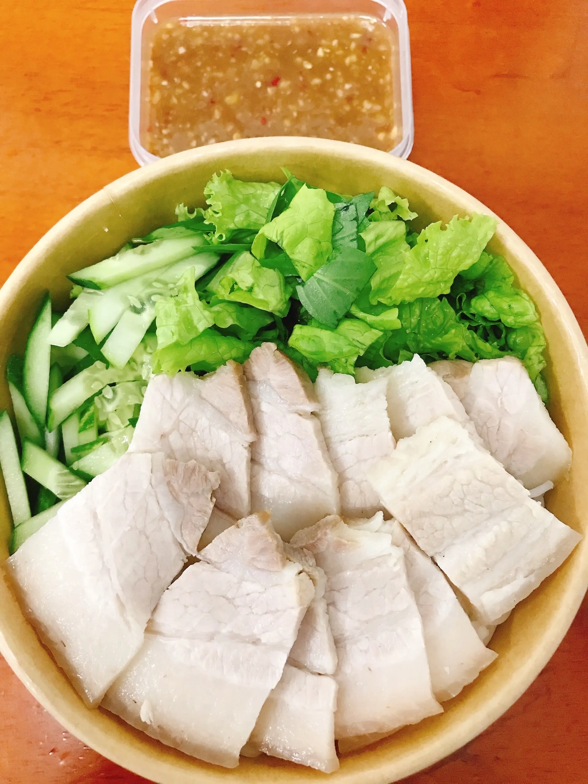 Hình ảnh Bún mắm nêm thịt luộc
