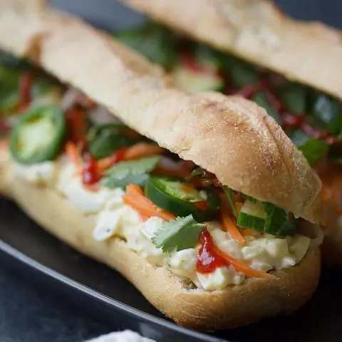 Hình ảnh Ổ Baguette khổng lồ 5 trứng Oppla