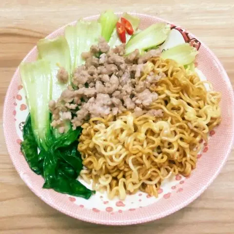 Hình ảnh Mỳ trộn thịt bằm