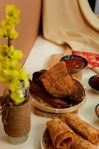 Hình ảnh Khô bò miếng gói 500g