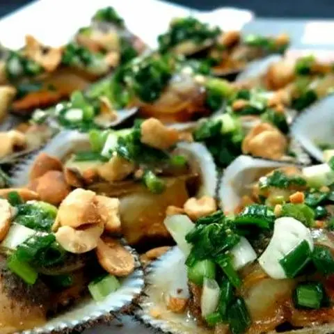 Hình ảnh Sò Lông Nướng Mỡ Hành