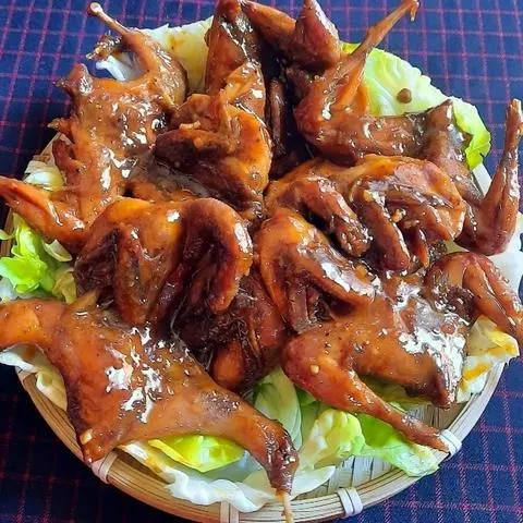 Hình ảnh CB 2 Chim Cút Khìa Nước Dừa + 1 Bánh Mì 