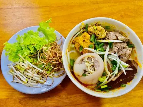 Hình ảnh Bún Bò Giò