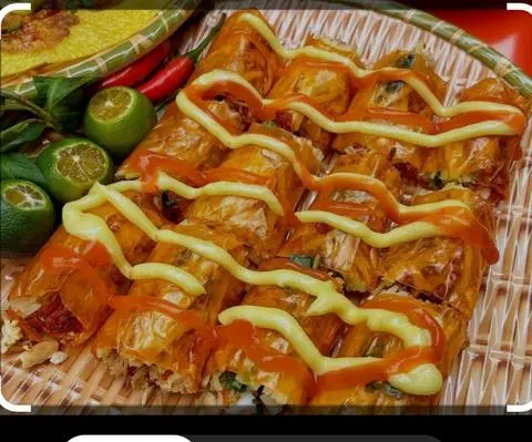Hình ảnh Bánh tráng cuộn bơ