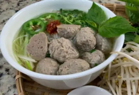 Hình ảnh Bún Bò Viên