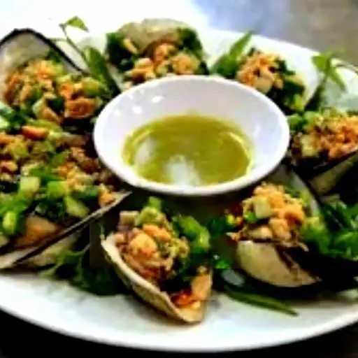 Hình ảnh Sò Dẹo Nướng Mỡ Hành
