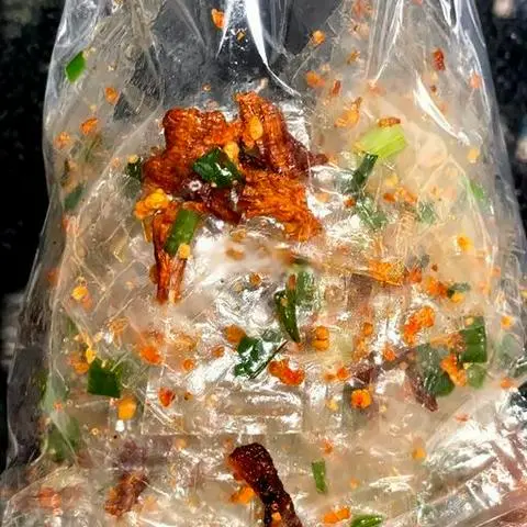Hình ảnh Bánh Tráng Khô Bò Mỡ Hành