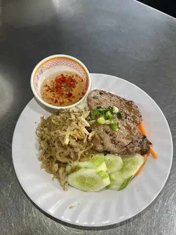 Hình ảnh Cơm Sườn Bì