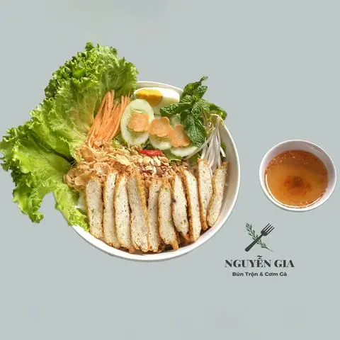 Hình ảnh Bún Trộn Chả  Cá