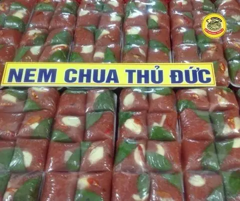 Hình ảnh Nem chua bì + thịt 