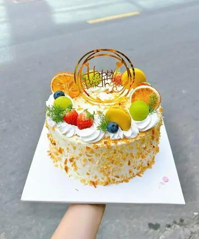 Hình ảnh Bánh kem bắp trái cây size 16