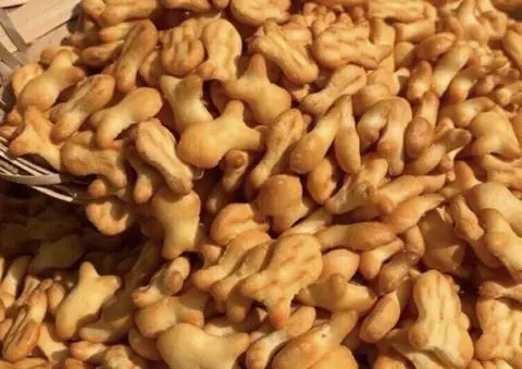 Hình ảnh Bánh Cá Tuổi Thơ 