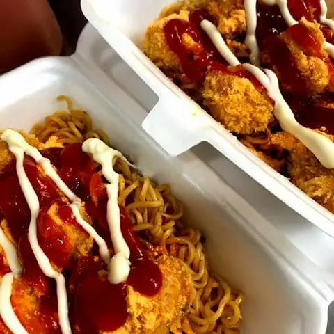 Hình ảnh Mì gà phô mai