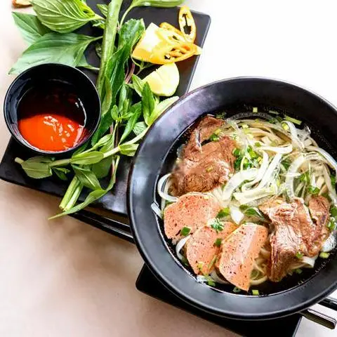 Hình ảnh Phở thập cẩm 2 món
