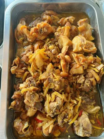 Hình ảnh Cơm gà kho