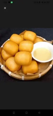 Hình ảnh Màn thầu-bánh bao chay 3 cái ( kèm sữa đặc)