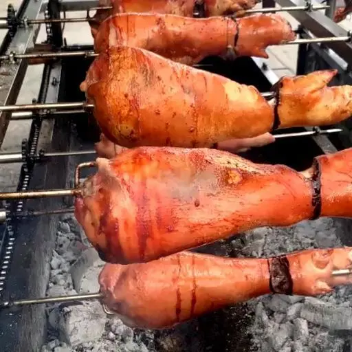 Hình ảnh Giò Heo Rút Xương Da Giòn Thơm ngon 1kg