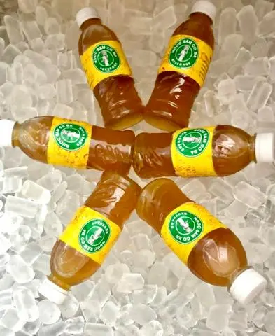 Hình ảnh Sâm atisô bông cúc chai mini 330ml